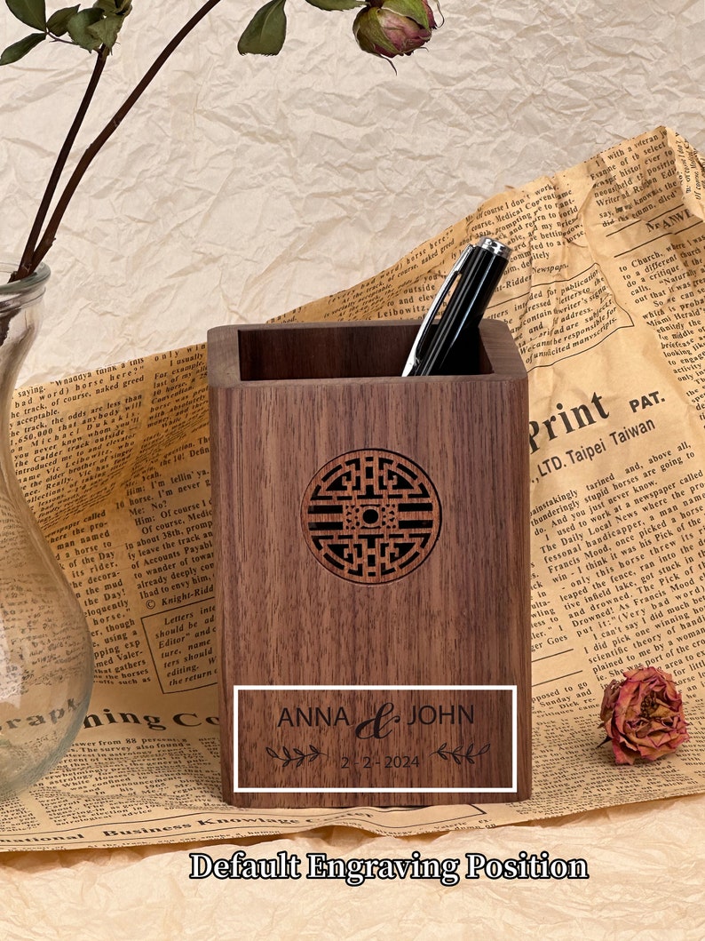 Custom Wooden Pen Holder Personalized Desk Organizer for Mother's Day Gift Gift for Her, Coworker, Teacher Graduation & Anniversary zdjęcie 4
