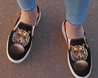 Game Dey Tiger Women’s slip-on canvas shoes