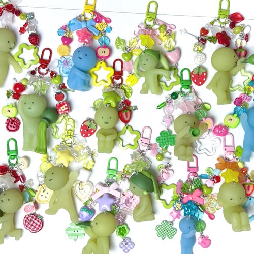 RESTOCK! smiski keychains