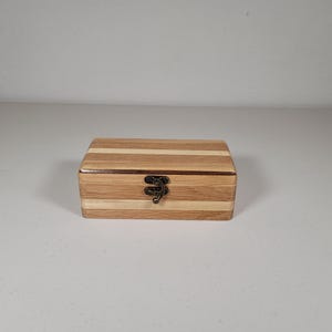 wood box, handmade, gift for her/him, Christmas gift, keepsake box, gift.