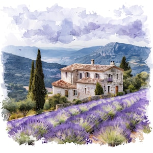 Peut inclure: Peinture à l'aquarelle d'une maison en pierre avec un toit en tuiles rouges, entourée d'un champ de lavande violette. L'arrière-plan présente des collines et des montagnes sous un ciel nuageux. De grands arbres verts se trouvent près de la maison.