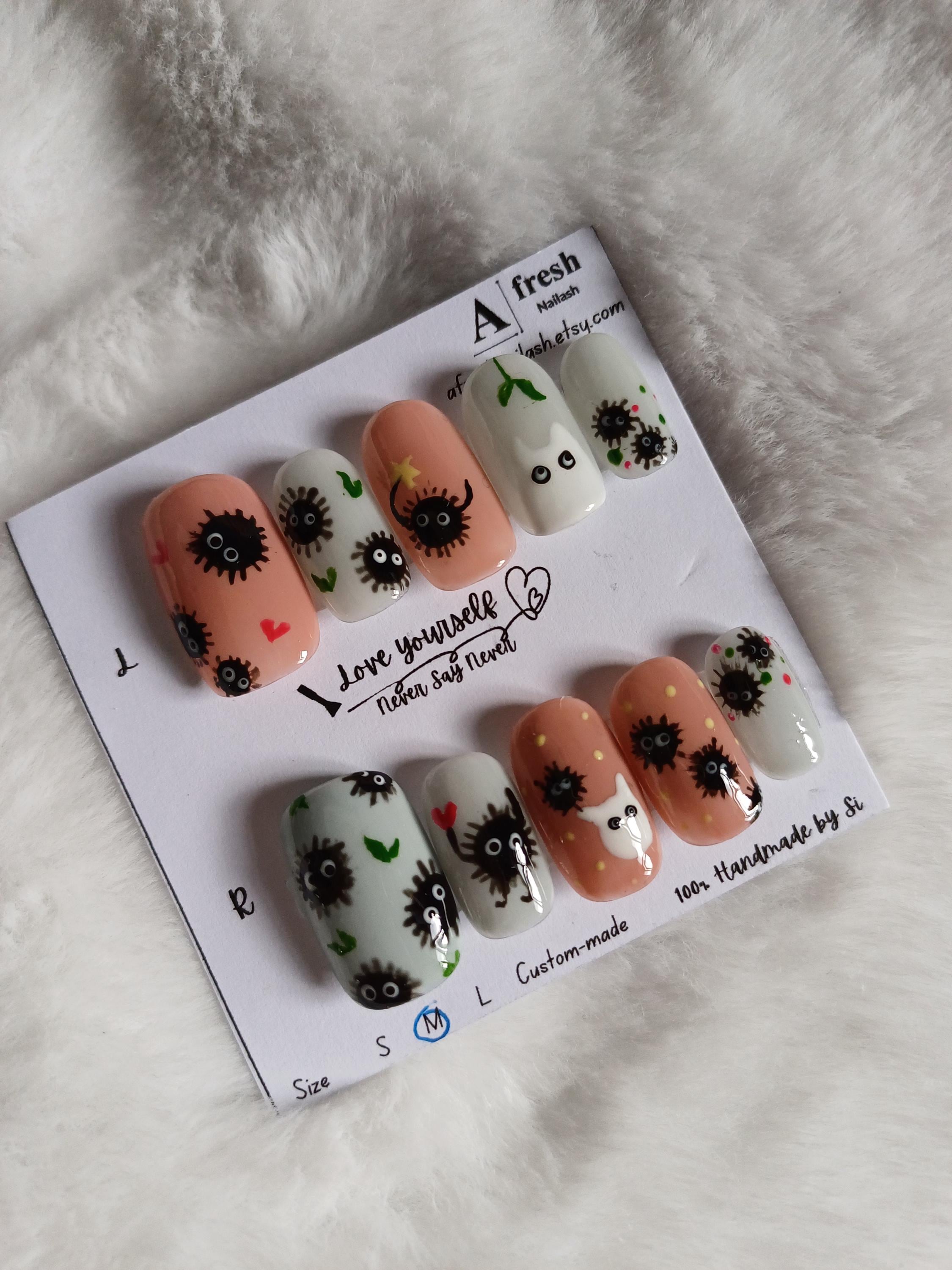 A068 Handmade Soot Sprite Susuwatari Press-on Nails | Studio