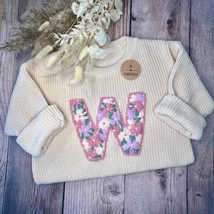 Pullover Handbestickt Blumen Buchstaben Rosen Name Personalisiert Geburtstag Baby Kind Initialen bestickt Handgemacht DIY Geschenk Mädchen Buchstabe mit Rand