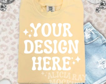 Maquette de t-shirt adulte Comfort Colors Butter 1717 | Maquette pliée | Maquette de chemise adulte | Bohème | Maquette DTF | Maquette tendance | Flay Lay
