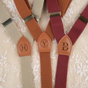 Bretelles en cuir de garçon d'honneur personnalisées, Bretelles en cuir personnalisées, Cadeau de garçon d'honneur, Bretelles pour homme, Bretelles de mariage pour hommes, Meilleurs cadeaux pour homme