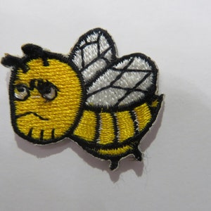 Bee decorative Iron-On Patch, DIY Bee Decorative badge, Applique Motif