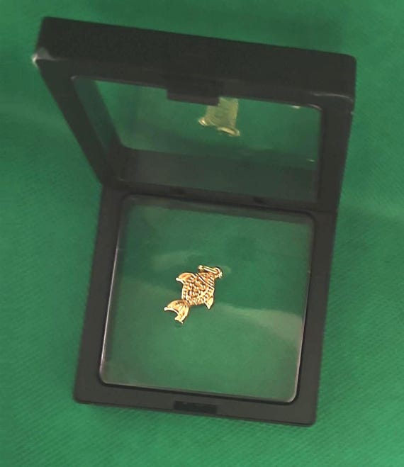 1.5GM GOLD PLATED PENDANT-PEN011