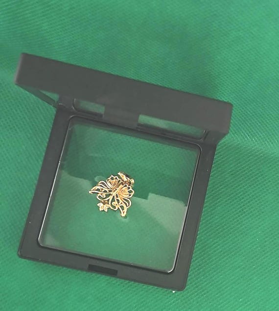 1.5GM GOLD PLATED PENDANT-PEN010