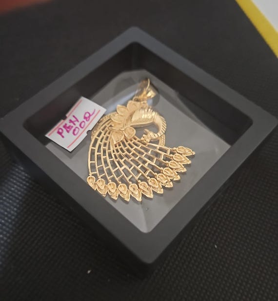1.5GM GOLD PLATED PENDANT-PEN002