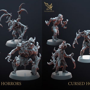 Könnte beinhalten: Ein Set aus acht grauen, detaillierten, 3D-gedruckten Miniaturfiguren von monströsen Kreaturen. Die Figuren sind in zwei Gruppen angeordnet, die mit "Dazing Horrors" und "Cursed Horrors" beschriftet sind.