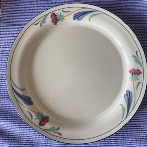 Lenox Poppies on Blue Dinner plate