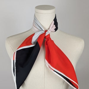 Bufanda vintage de Vera Neumann, poliéster, fabricada en Japón, puesta de sol, líneas, rojo, blanco y negro, 26,5 x 26,5 pulgadas cuadradas