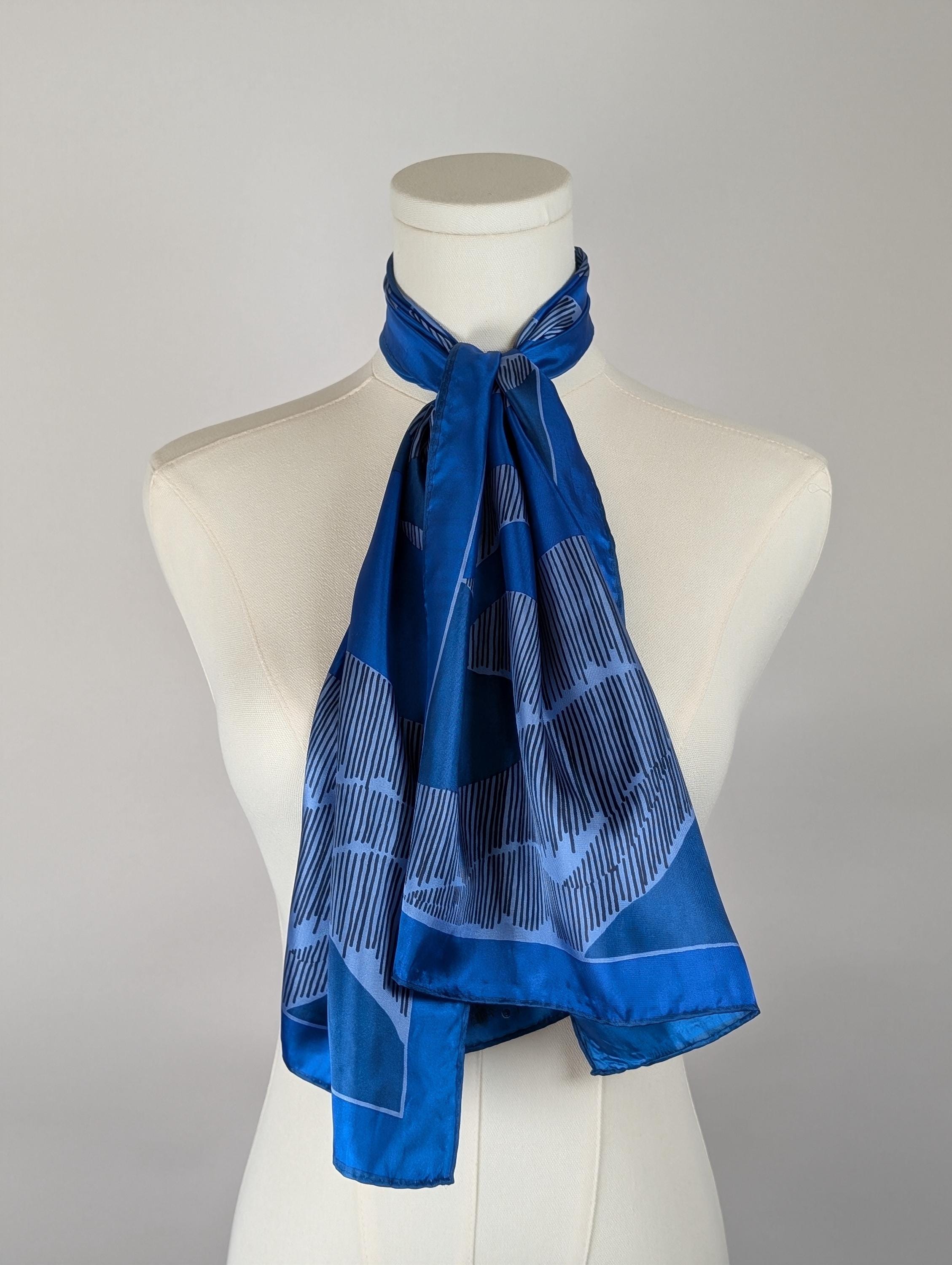 Vintage Vera Neumann Silk Scarf:  display picture 3