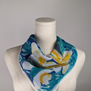 Vintage Vera Neumann Scarf: Floral Orchid Print, Blue  display picture 2