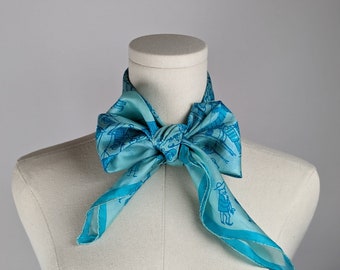 Vintage Scarf by Vera Neumann, 100 Percent Silk, Made in USA, Handscreened, Spring Market, Farmers Market, Blue, 32.25 x 31.5 Inches