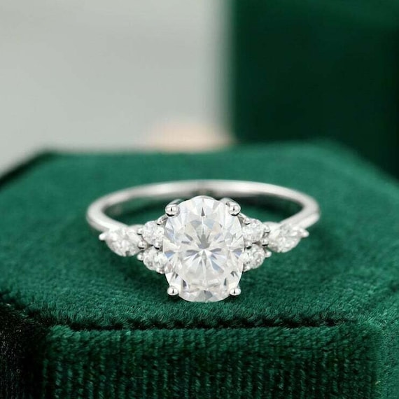 Oval Moissanite Diamond Engagement Wedding Anniversary Ring