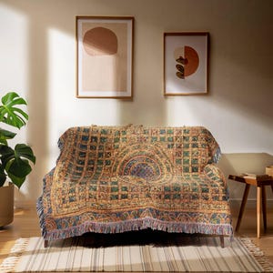 Keltisch geweven deken, jacquardkleed middeleeuwse elegantie en handgemaakte charme, op insulaire kunst geïnspireerd cadeau, uniek interieur, gezellig leeshoekje