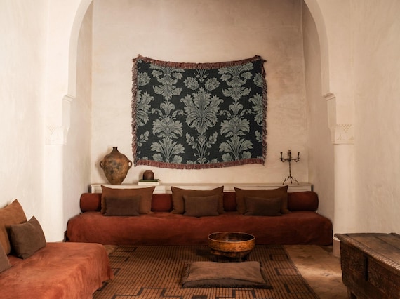 Damask Throw Blanket, Regencycore Decor, Charcoal Grey Woven Tapestry, Traditional Vintage Pattern Sofa Cover, Baroque Bridgerton Style