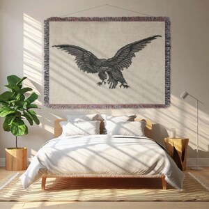 Majestic Eagle Woven Blanket | Vintage Inspired Bird of Prey Throw | Jacquardia Home Decor