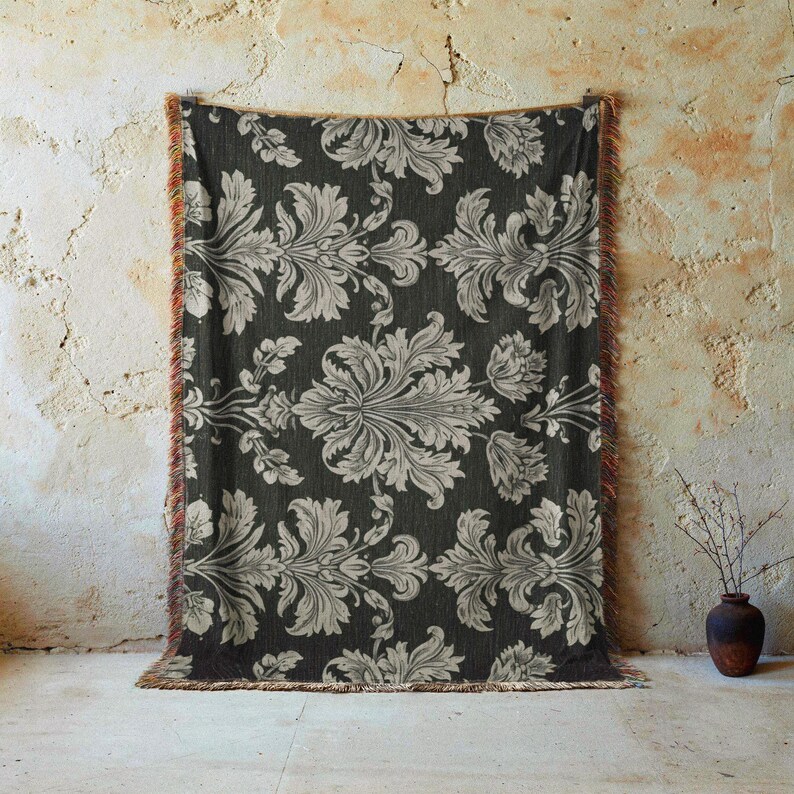 Damastfilt, Regencycore-dekor, antracitgrå vävd gobeläng, sofföverdrag i traditionellt vintagemönster, barock Bridgerton-stil bild 8