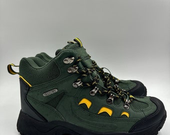 Men's Size 9, Green High Top Hikers w/ Leather Toe Caps and Heel Covers