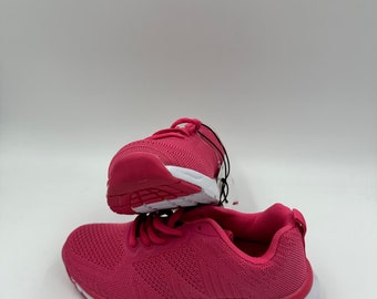 Big Kid Size 1 Pink Sneakers with White Soles