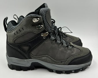 Women's size 7, Gray High Top Hikers w/ Black Leather Design, Rubber Tread.