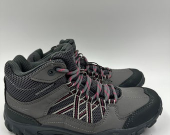 Women's size 7, Gray Low Top Hikers w/ Pink Accents and Rugged Tread