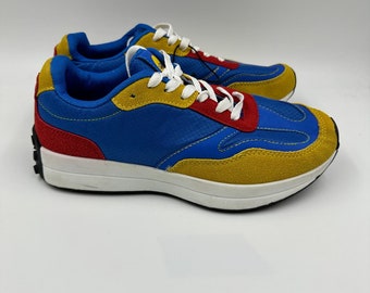 Damesmaat 7 Helderblauw, rood en geel Casual sneaker in jaren 70-stijl met dikke zool