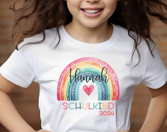 T-shirt iscrizione arcobaleno, nome della maglietta per bambini in età scolare, t-shirt personalizzabile, regalo di ritorno a scuola, iscrizione scolastica, personalizzata, t-shirt ragazza