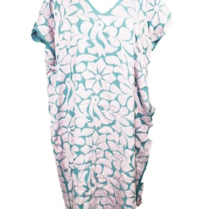 Huipil Jalapa Mint and Light Pink - Hand Embroidered - Huipil Hand Embroidered Dress Menta y Rosa Claro