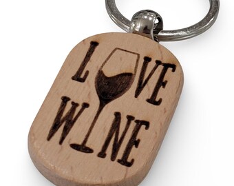 Love Wine Keychain – Etched Wooden Wine Lover Gift – Cute Wine Keyring, Wine Enthusiast Accessory