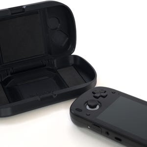 Retroid Pocket Mini　ブラック　ケース付き レビュー】次世代を感じるレトロゲーム機『Retroid Pocket Mini