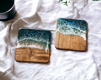 Ocean Resin Coasters Wedding Gift Set | Coastal Engagement Table Decor | Handmade Beach Themed Drink Coasters | Bridal Shower Gift Idea