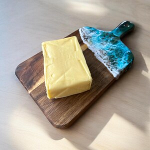 Personalized Unique Ocean Butter Board, Custom Engraved Ocean Cheeseboard, Sea Wedding Gift Anniversary, Couples Engagement Dinner Board image 4