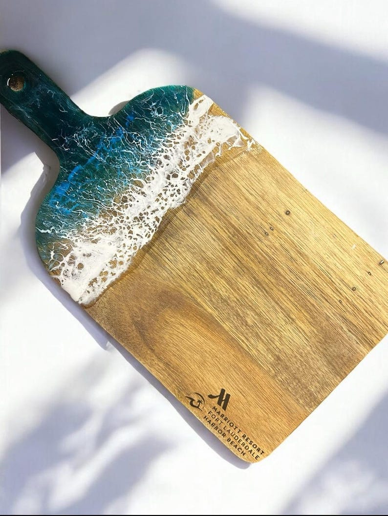 Personalized Unique Ocean Butter Board, Custom Engraved Ocean Cheeseboard, Sea Wedding Gift Anniversary, Couples Engagement Dinner Board image 3