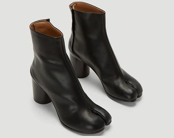 NWB UGG Blayre II Black Genuine Shearling Cuff Black Suede Buckle Boots Wood Heel New With Box Never Worn Etsy Finland