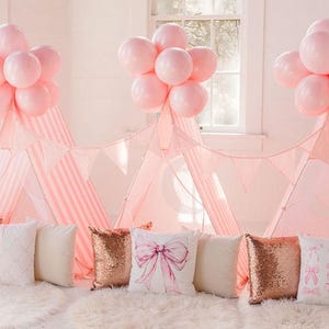 Kids Glamping Teepee/Tent Kit – Instant Setup with Fairy Lights and Decorations – Perfect for Indoor/Outdoor Parties or Adventures