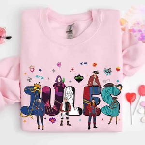 Benutzerdefinierte Name Nachkommen Grafik Komfort Farben Shirt, personalisierte Disney Schurken T-Shirt, Magic Kingdom Disneyland passendes T-Shirt, Geburtstagsgeschenk