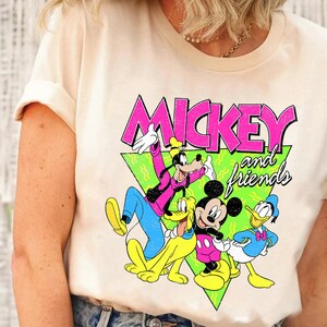 Vintage retro T-shirt Mickey en vrienden comfortkleuren, shirt Mickey Donald Goofy Pluto, shirt Magic Kingdom Disneyland familievakantie