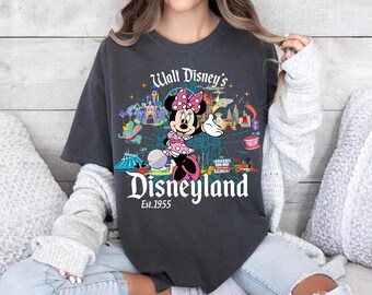 Disney Minnie Maus Disneyland Est 1955 Comfort Farben T-Shirt, der magischste Ort der Welt BTW Disneyland Familienurlaub Passendes T-Shirt