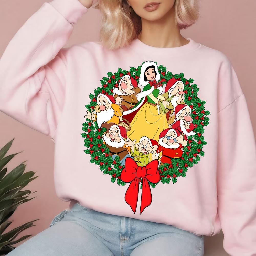 Disney Snow White And The Seven Dwarfs Christmas Wreath Santa Costume Comfort Colors Shirt, Magic Kingdom Disneyland Xmas Vacation Shirt