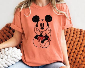 Disney Mickey & Friends Lindo Mickey Mouse Comfort Colors Camiseta, Magic Kingdom Disneyland Camisa de vacaciones familiares, Camiseta de regalo de cumpleaños