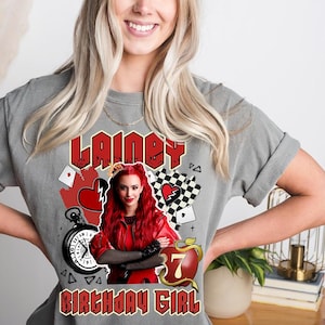 Benutzerdefinierte Name Disney Descendants 4 The Rise of Red Birthday Girl Komfort Farben T-Shirt, Magic Kingdom Disneyland Reise, Disney Geburtstag Teee