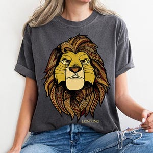 Camiseta con estampado de Simba, El Rey León de Disney, colores cómodos, Hakuna Matata, Parque Temático Epcot de WDW, Magic Kingdom Disneyland.