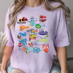 Camiseta de colores cómodos de las películas de Pixar, camiseta con el logotipo de Pixar, Monster Inc., Intensa-Mente, Cars, Buscando a Nemo, Toy Story, camiseta del Disneyland Pixar Fest 2025
