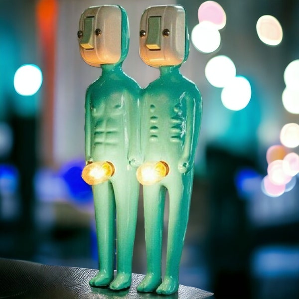 Sci-Fi Roboterkörper-Lampe | Avantgarde-Kunst-Lampen-lustiges Design | Lustiges Geschenk für Ihn | Kreatives Nachtlicht | Nackte Person Dekor
