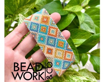 Checkers Beadloom Bracelet with sliding bead closure / Miyuki Delica Beaded Bracelet 11/0
