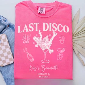 Last Disco Bachelorette Shirt Comfort Colors • Retro 70s Bachelorette Party Tee • Bride Disco Shirt for Girls Trip • Glitter Disco Cowgirl