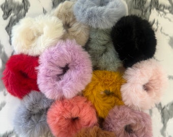 Faux Fur Hair Scrunchies Fur Hair Ties Fuzzy Fur Hair Band Rope Wristband Hair Ring Ponytail Holder Hair Accessories For Women Fluffy Hair